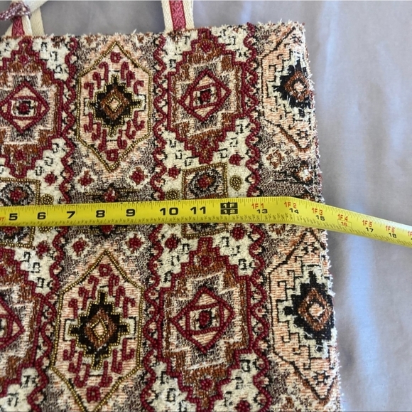 Beautiful America & Beyond Tote NWT - Picture 5 of 7